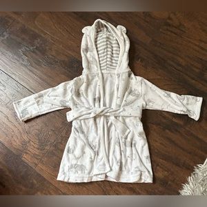 Newborn robe